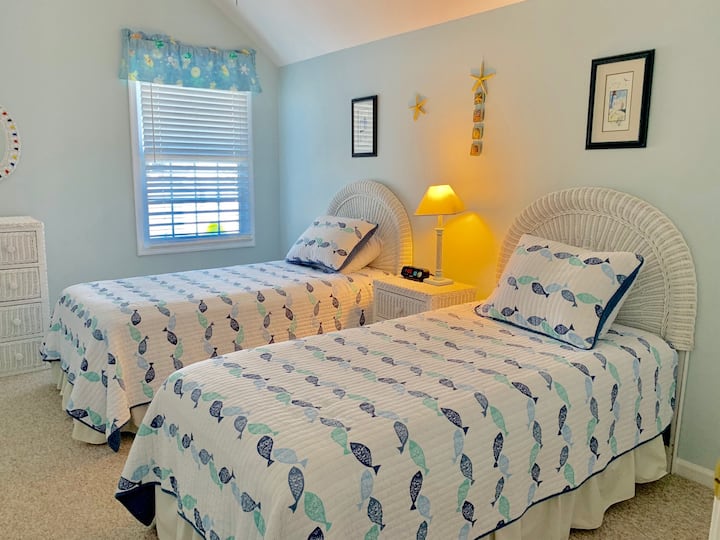 第3间卧室（ 2张单人床）