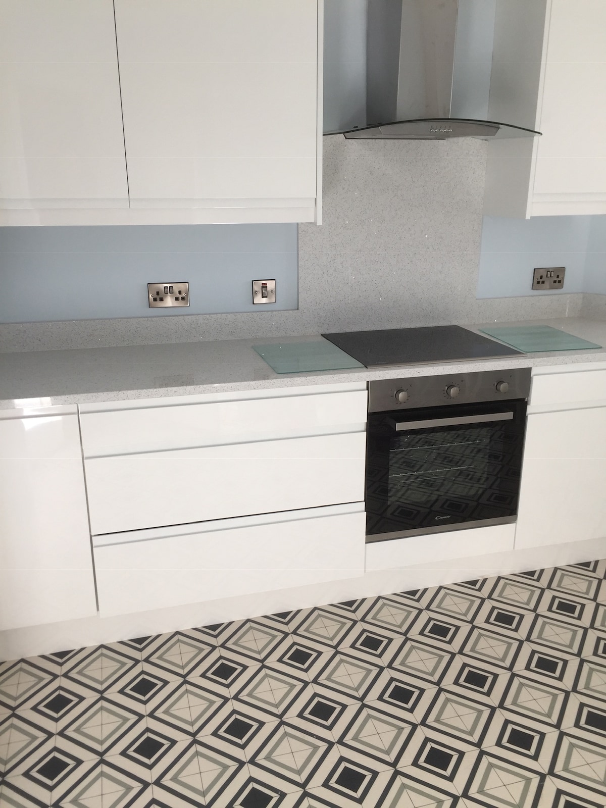 Beach Haven apartment; NITB approved. Free parking - Portstewart Strand