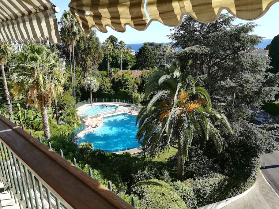 Piscine de la résidence