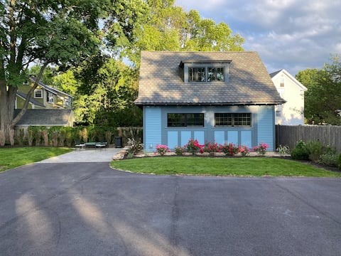 Luxury Carriage House by PEA campus and Exeter Inn