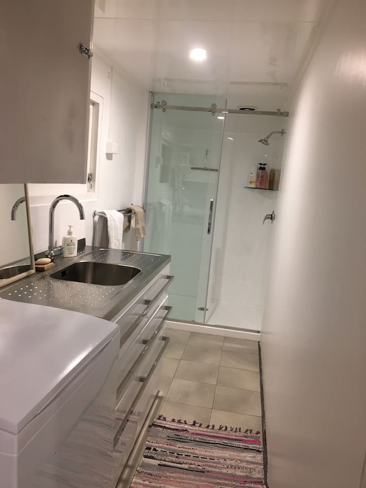 Self Contained Guest Unit in Townhouse