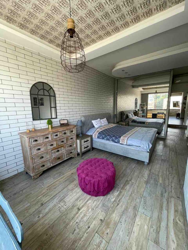 საძინებელი 1