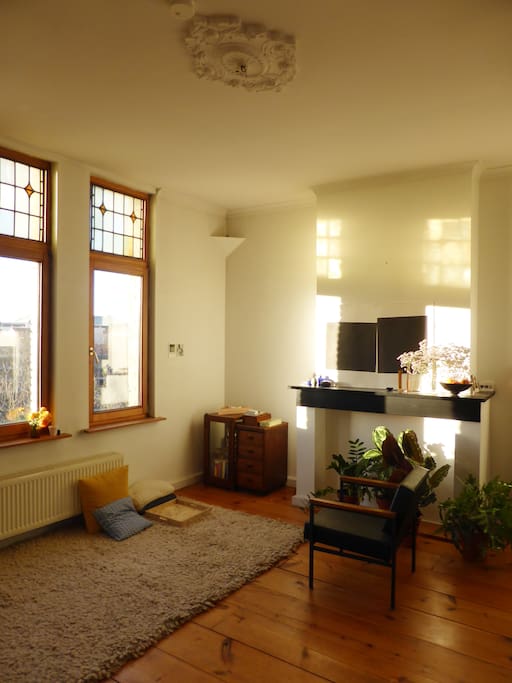 Living space front side 2