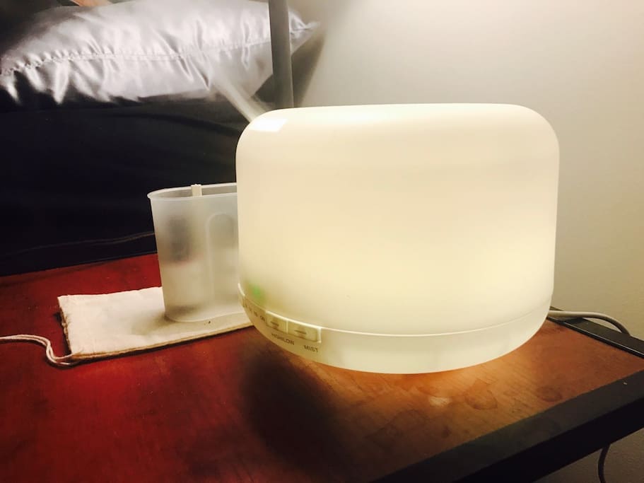 Muji aroma diffuser/ Specified aroma will be provided base on your preference, if not specified, a lavender aroma will be provided to enhance your sleep quality.