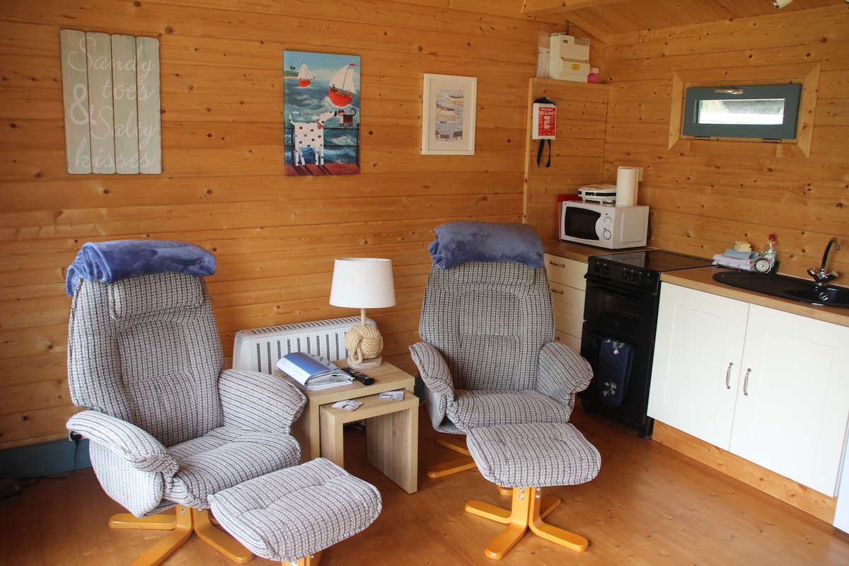 Popular Airbnb listing: Bree`s Cabin, in Wells Next The Sea in Wells Next The Sea