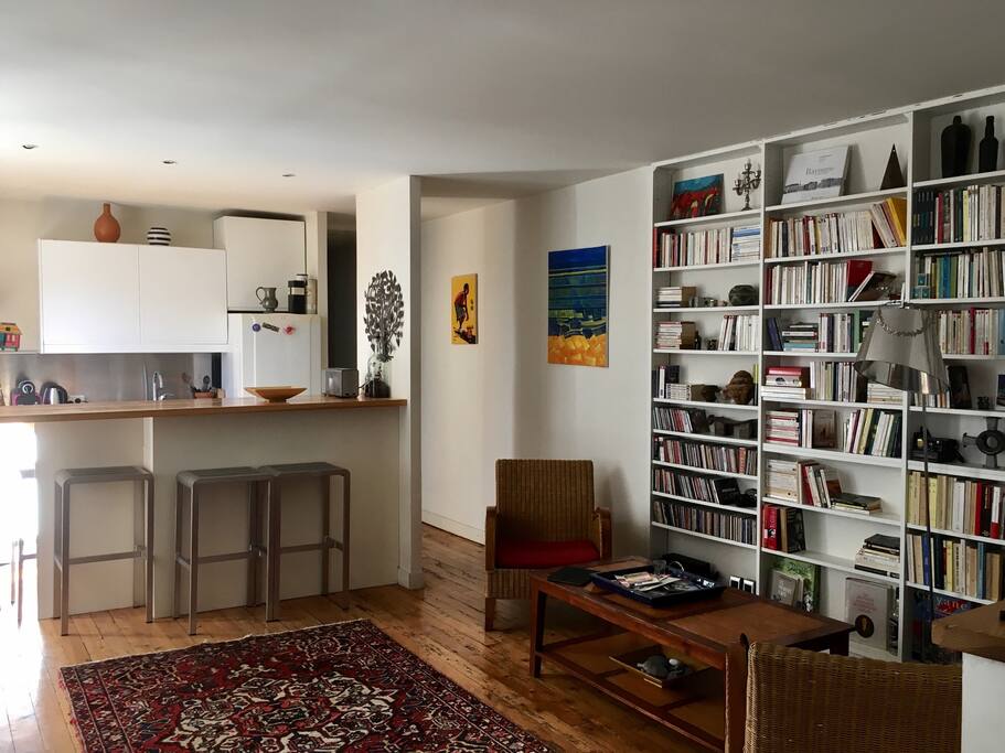Le salon, vu en entrant.
