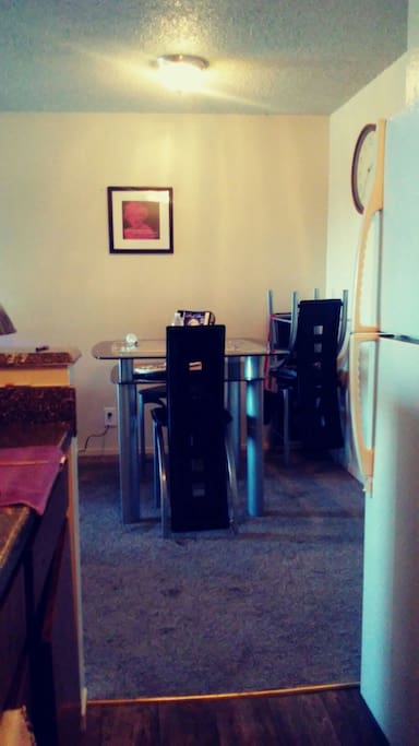 Dining Area/Table