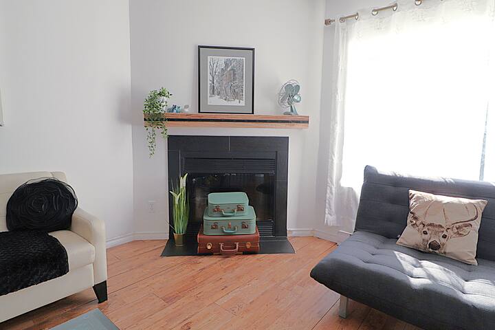 Downtown Bell Center free parking gallery image 4