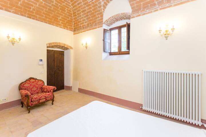 Two Bedrooms Apartment, ground floor