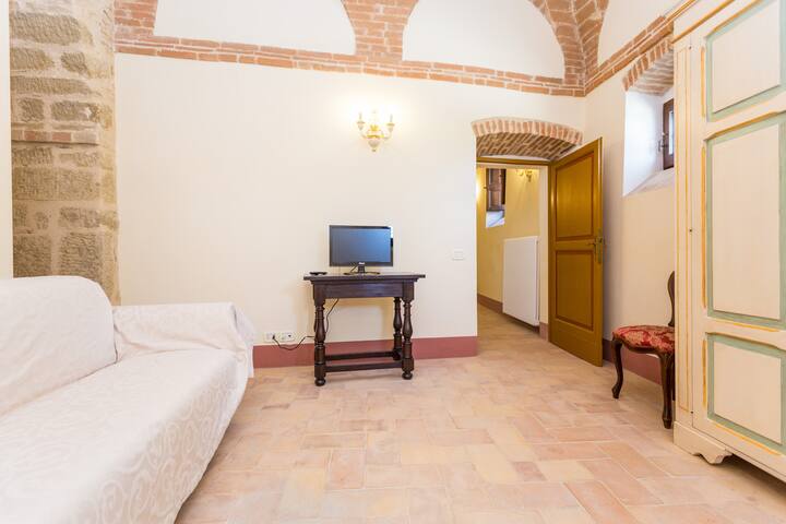 Two Bedrooms Apartment, ground floor