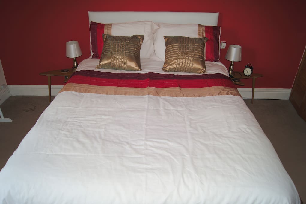 Orthopedic double bed