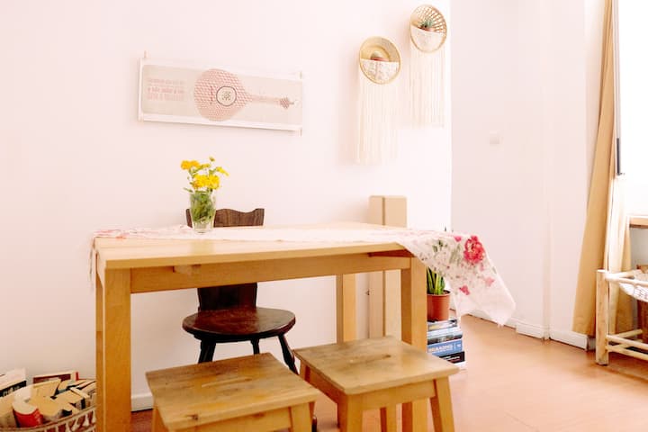 Boho-chic traditional historic centre flat