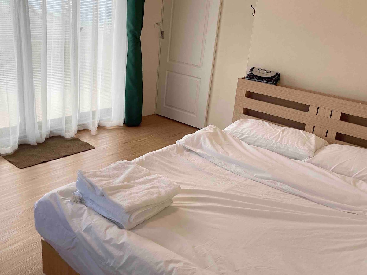 חדר סטנדרטי בקומה השלישית