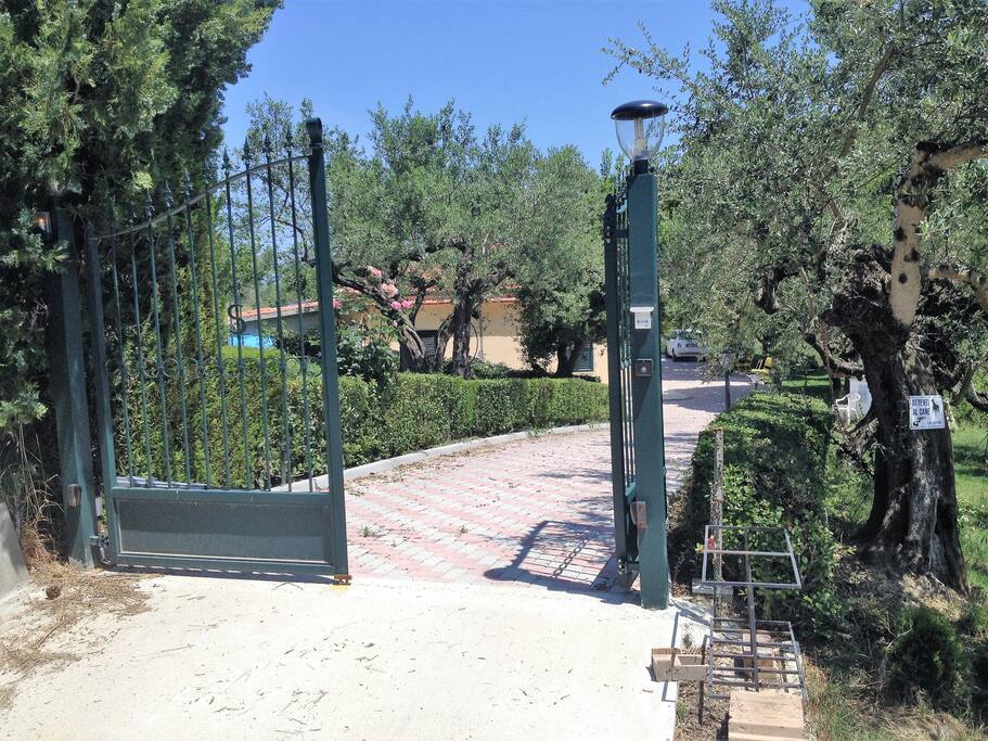 Cancello al''ingresso