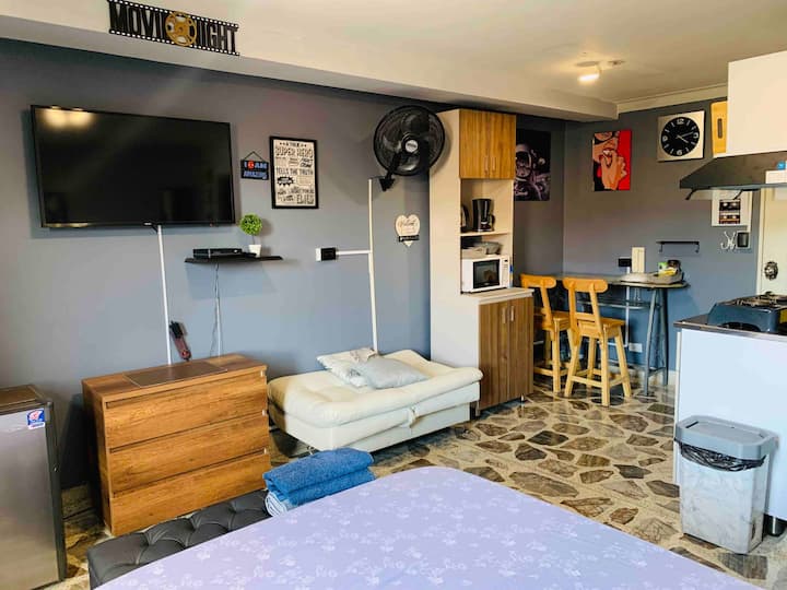 Studio Fastwi-fi*close To Laureles*great Area* - コロンビー メデジン