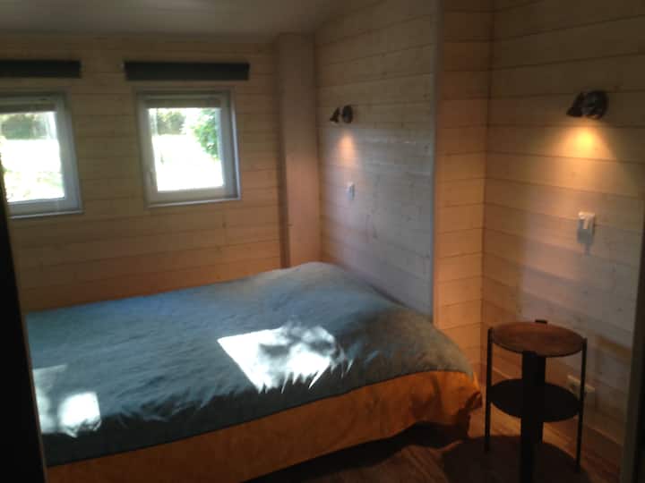 spálňa s názvom „ Marocká“ pre svoju sprchu na jednej úrovni!