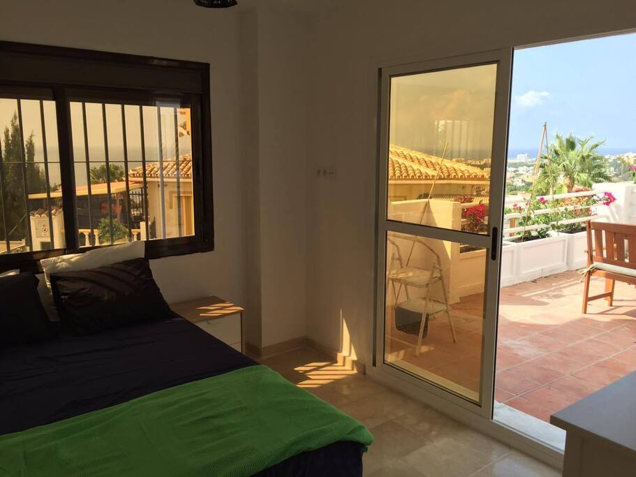 1st bedroom 1