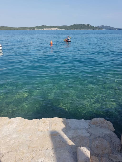 Mit Boje für bis zu 8m Boote