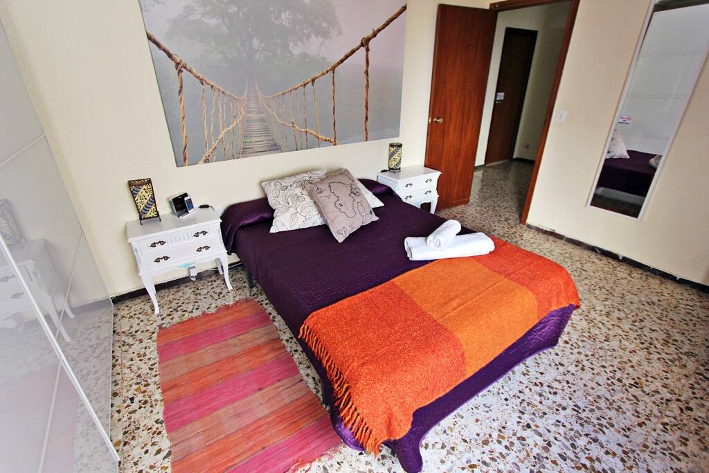 Habitación principal - Main bedroom
