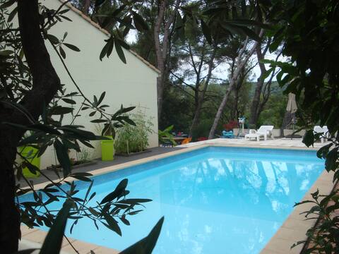 Halfway between Aix and Marseille