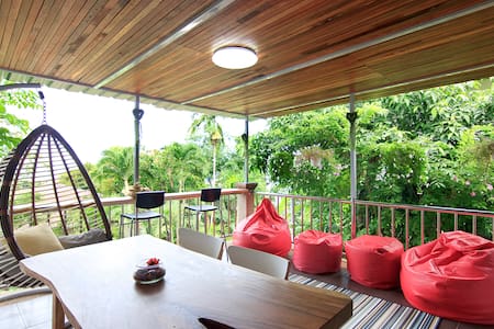 Flora House with sea view, shared pool.