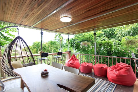 Flora House with sea view, shared pool.