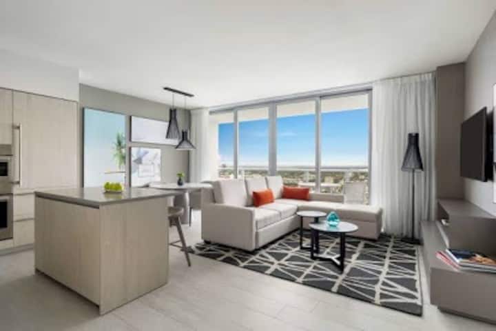 Luxury Hollywood Hyde Beach House City View Apartments For Rent In Hollywood Florida United States