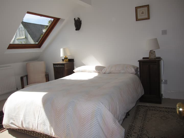 Покрај тоа, двојно ...