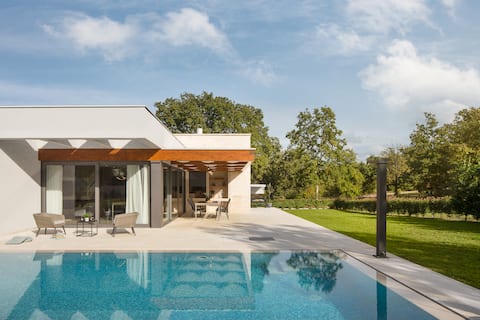Villa Eos