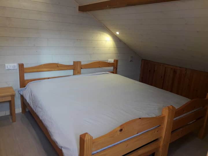 غرفة النوم 2