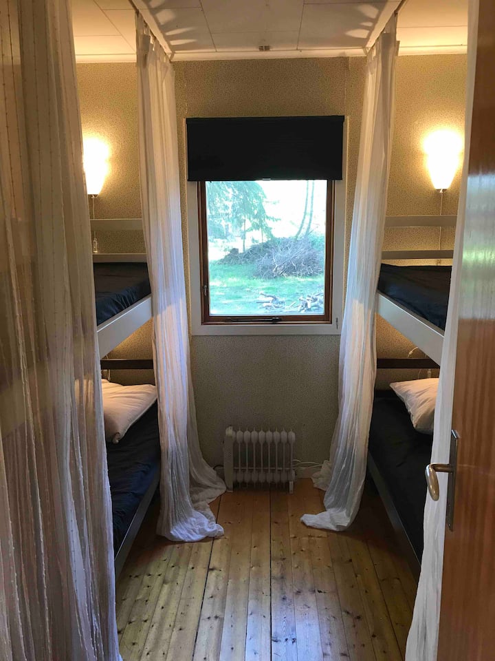 Chumba cha kulala cha 2 - vitanda 4 katika vitanda vya ghorofa