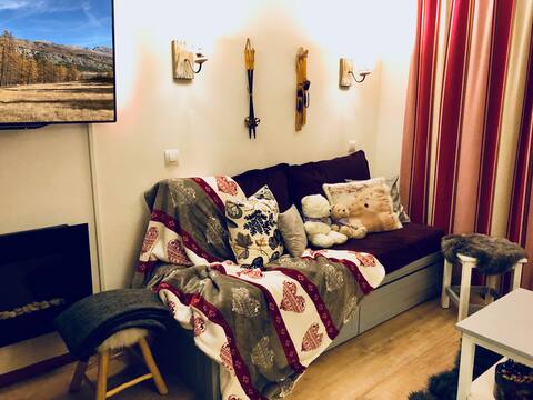 Annonce Airbnb populaire: Alpaga 17: 4 people – near the start of the slopes! à La Salle Les Alpes