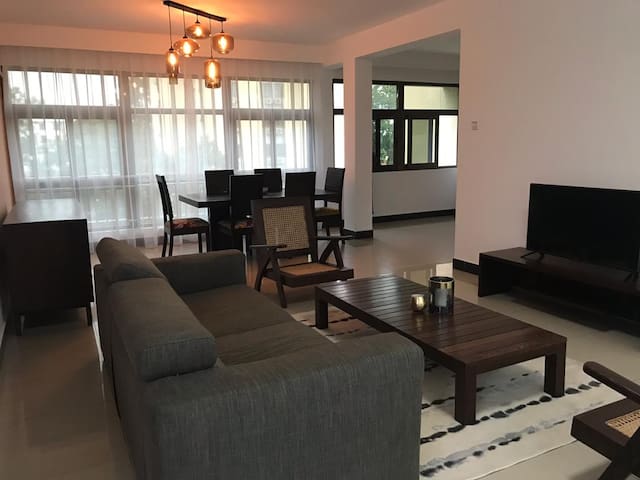 Ideal apartment for a hassle free stay!