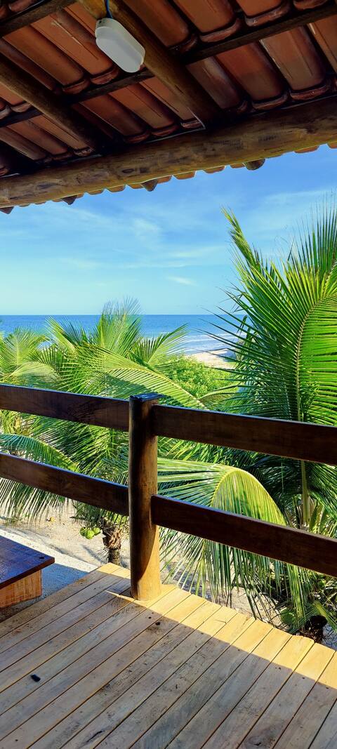 Front of the sea and an amazing view, Chalé Costa D