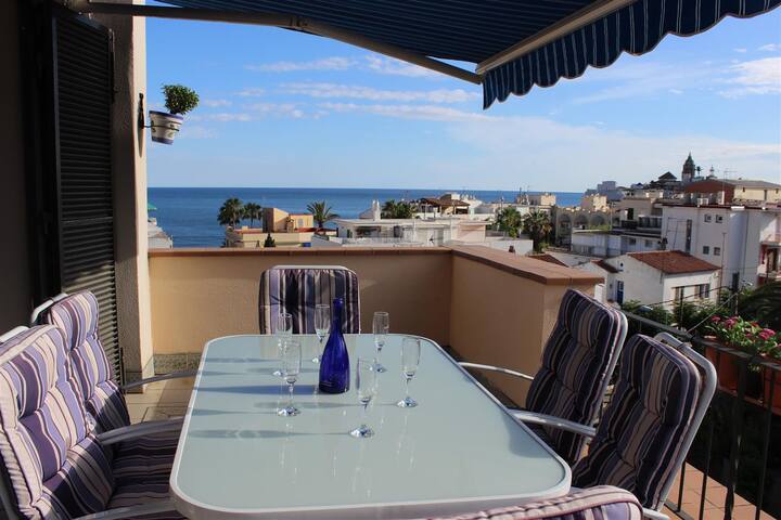 Erez & Ashley managed Airbnb listing 2