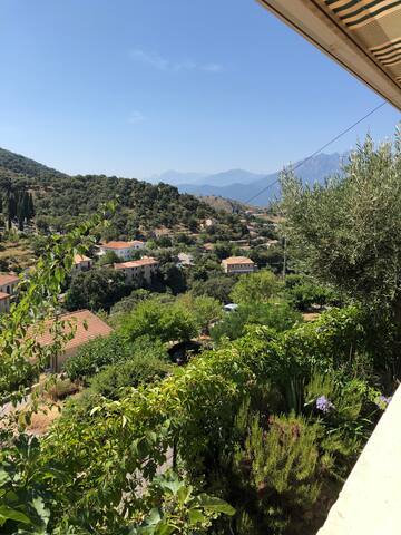 Village house at the door of Balagne