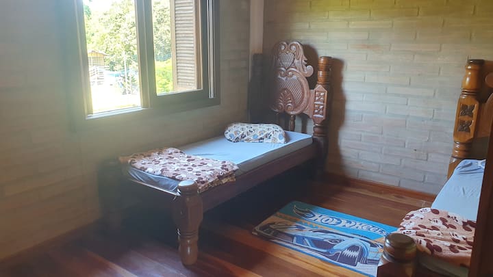 غرفة النوم 2