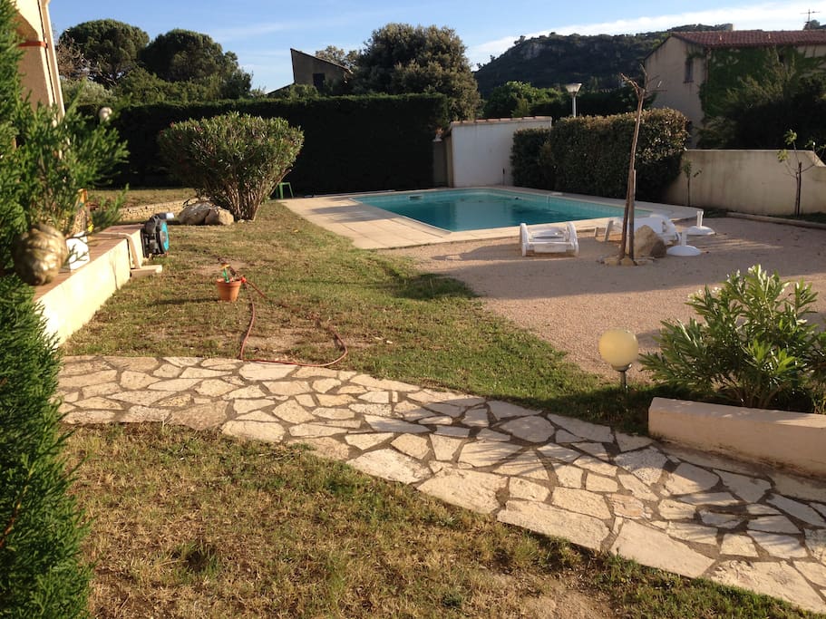 Villa Lentisques - piscine et terrain de pétanque