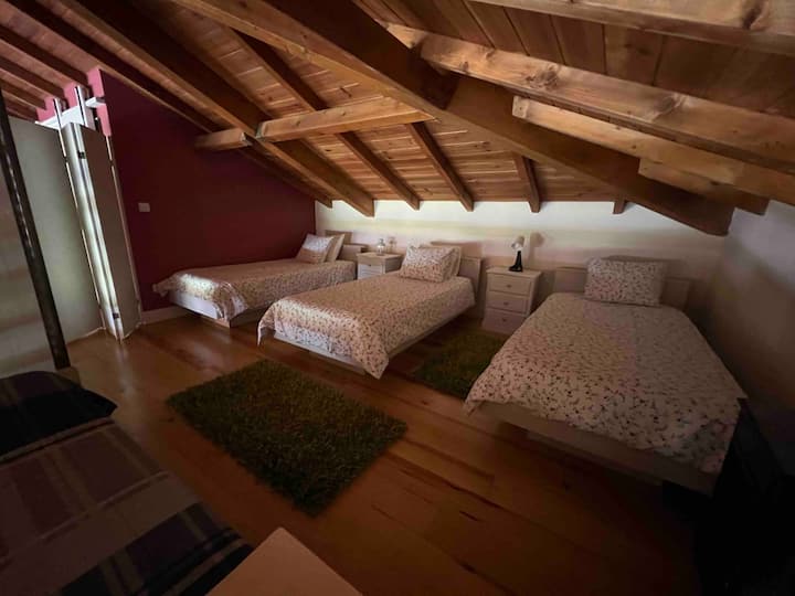 غرفة النوم 2