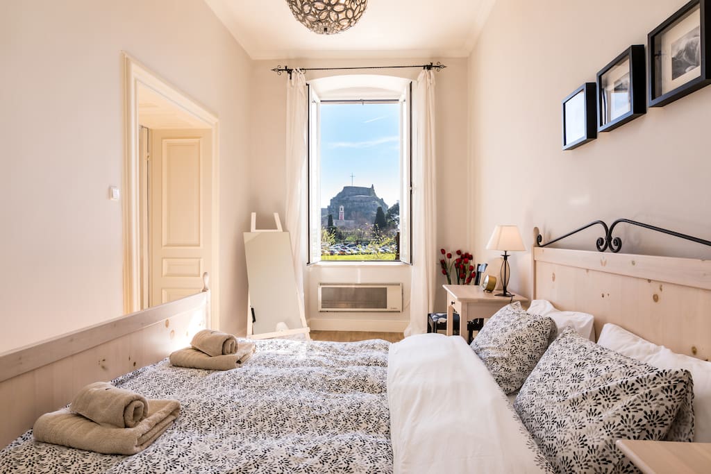 Master bedroom, overlooking the old fortress.
