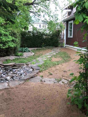 Character, immaculate 4bedroom in downtown Moncton gallery image 3