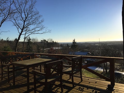 "Real" cottage with great views!