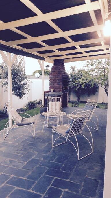 Entertainment/braai area