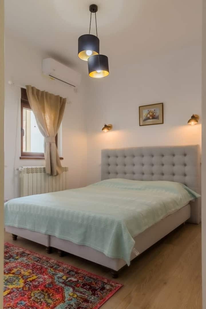 غرفة النوم 1