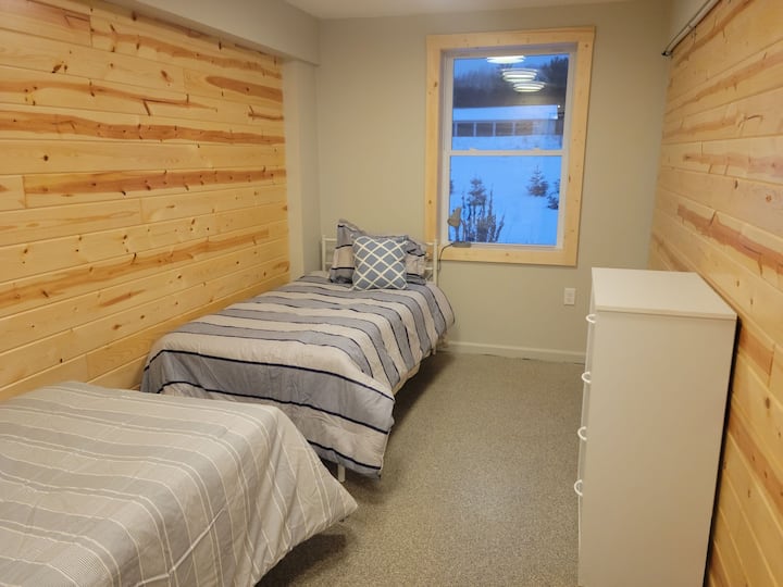 Спална соба бр. 3 - два брачни кревета