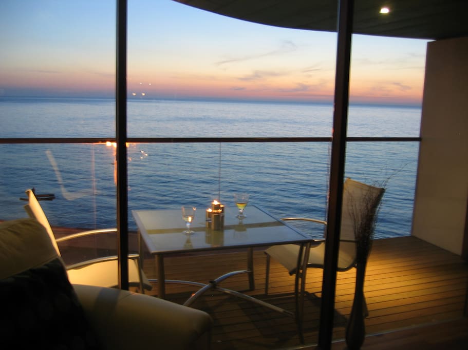 Time for a Sundowner?