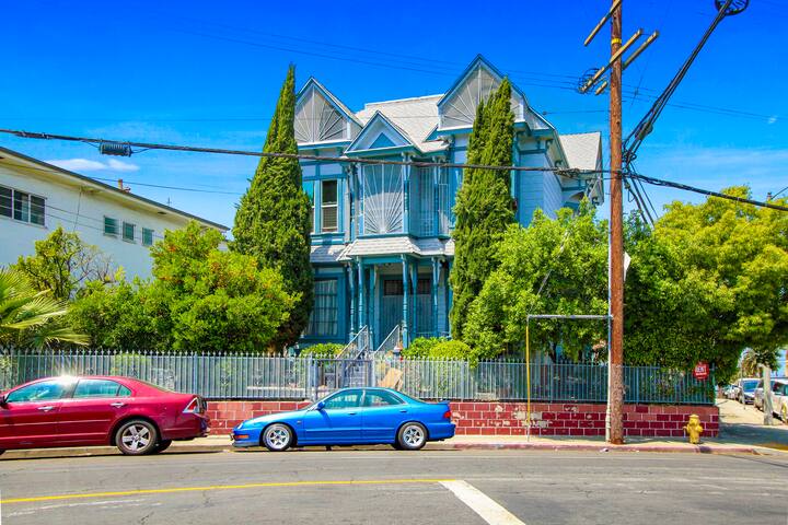 Charming specious studio