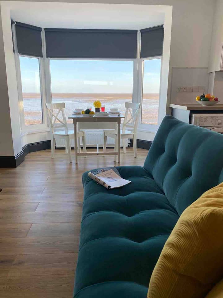 Tyme Suites On Kingsway-kittiwake Apartment - Cleethorpes