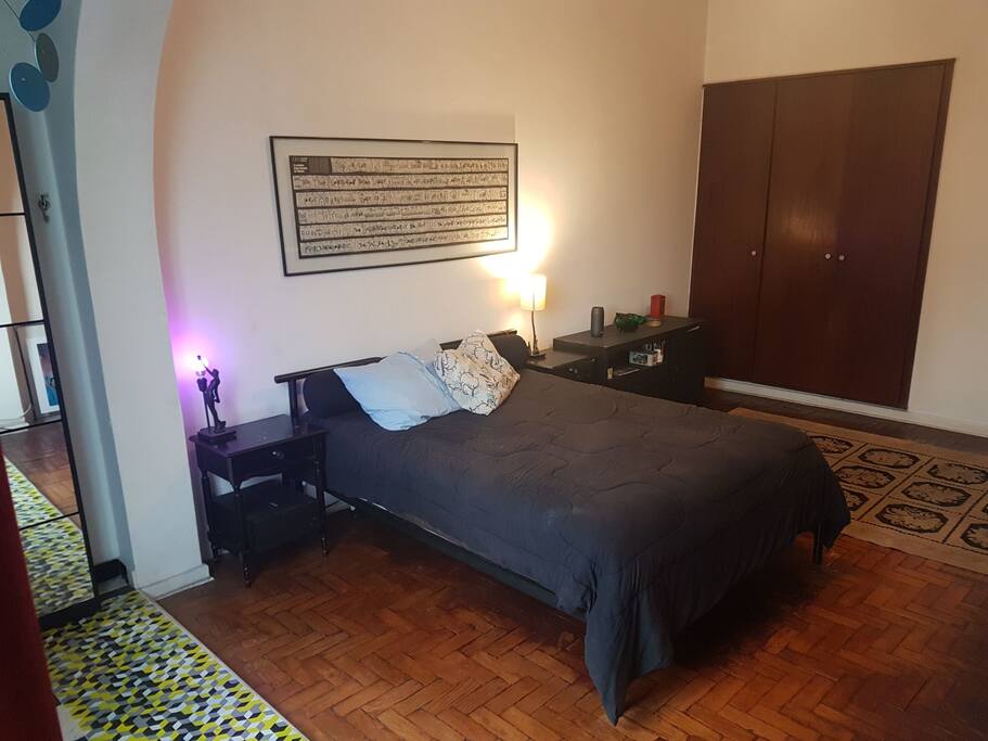 quarto cama de casal