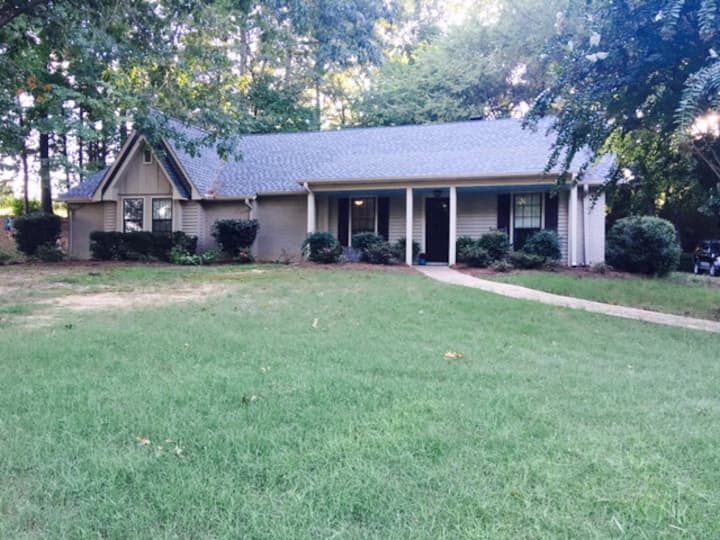 Cozy Weekend Retreat Close To It All - Oxford, MS